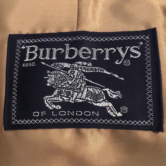 Vintage Burberry Men’s Trench Coat With Detachable Wool Lining - Picture 6 of 12